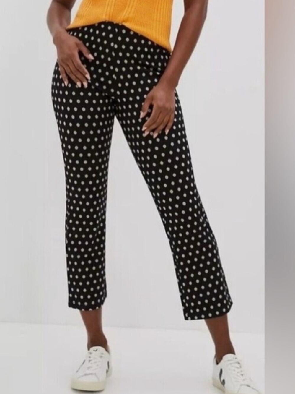 Anthropologie Black Daisy Print Mikayla Cropped Flare Pants
